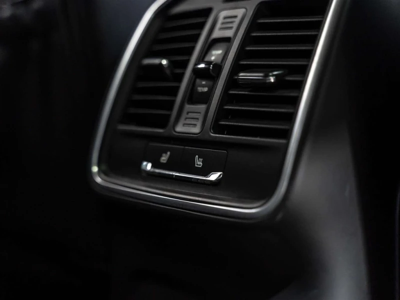 Porsche Macan * CARFAX * ЦЕНА ДО БГ, снимка 13 - Автомобили и джипове - 53055064