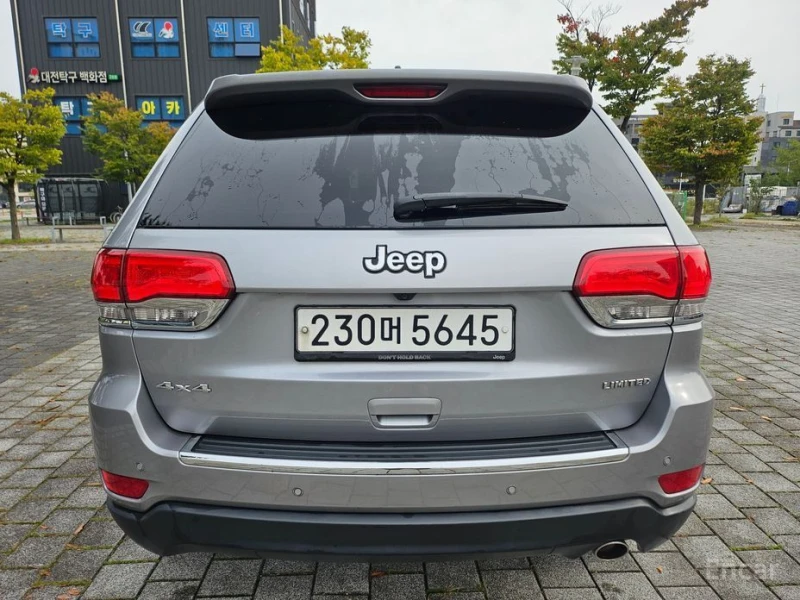 Jeep Grand cherokee, снимка 7 - Автомобили и джипове - 53088998