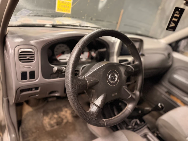 Nissan Navara, снимка 5 - Автомобили и джипове - 53393379