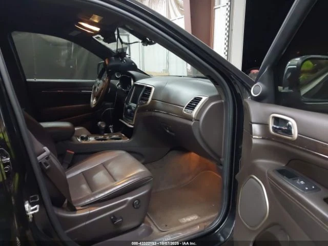 Jeep Grand cherokee SUMMIT 8ZF DISTR FULL - изображение 5
