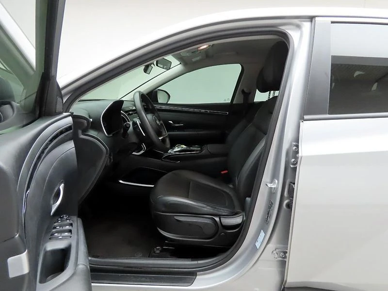 Hyundai Tucson 1.6 Turbo 4WD| КАМЕРА| DISTRONIC, снимка 13 - Автомобили и джипове - 55747651