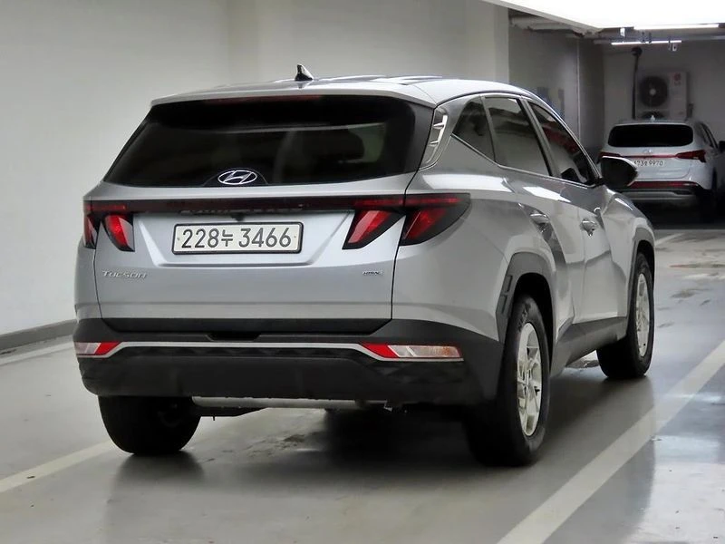 Hyundai Tucson 1.6 Turbo 4WD| КАМЕРА| DISTRONIC, снимка 4 - Автомобили и джипове - 55747651