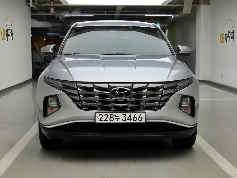 Hyundai Tucson 1.6 Turbo 4WD| КАМЕРА| DISTRONIC, снимка 2 - Автомобили и джипове - 55747651