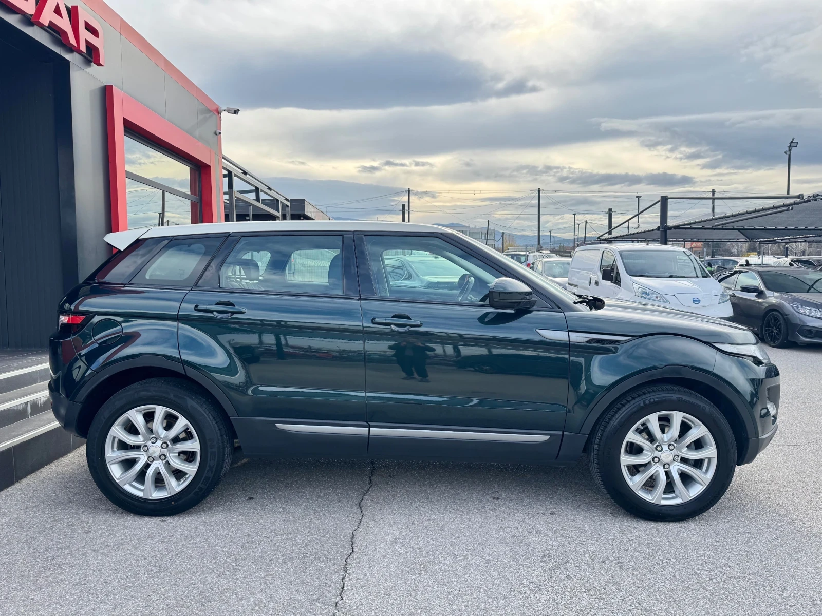 Land Rover Range Rover Evoque 2.2D-AUT-NAVI-MERIDIAN- | Mobile.bg   6