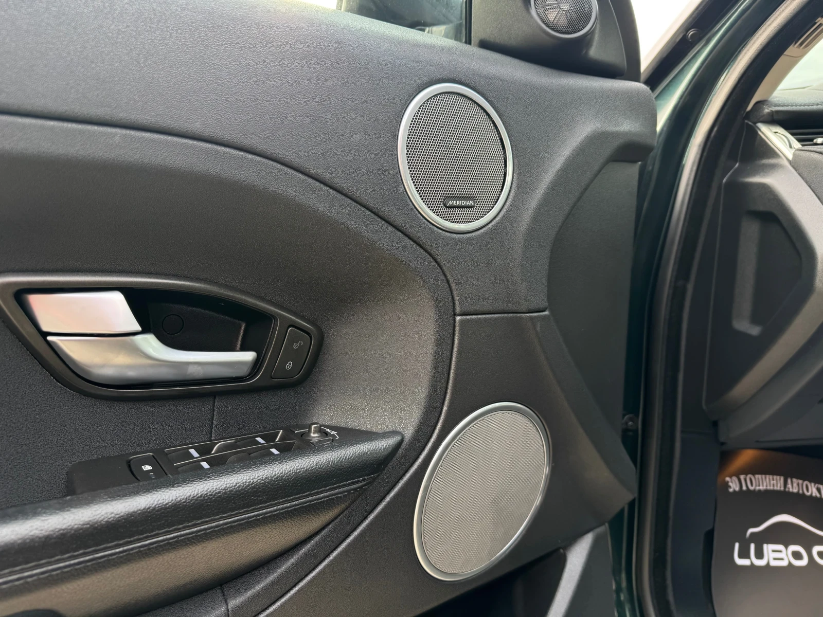Land Rover Range Rover Evoque 2.2D-AUT-NAVI-MERIDIAN- | Mobile.bg   8