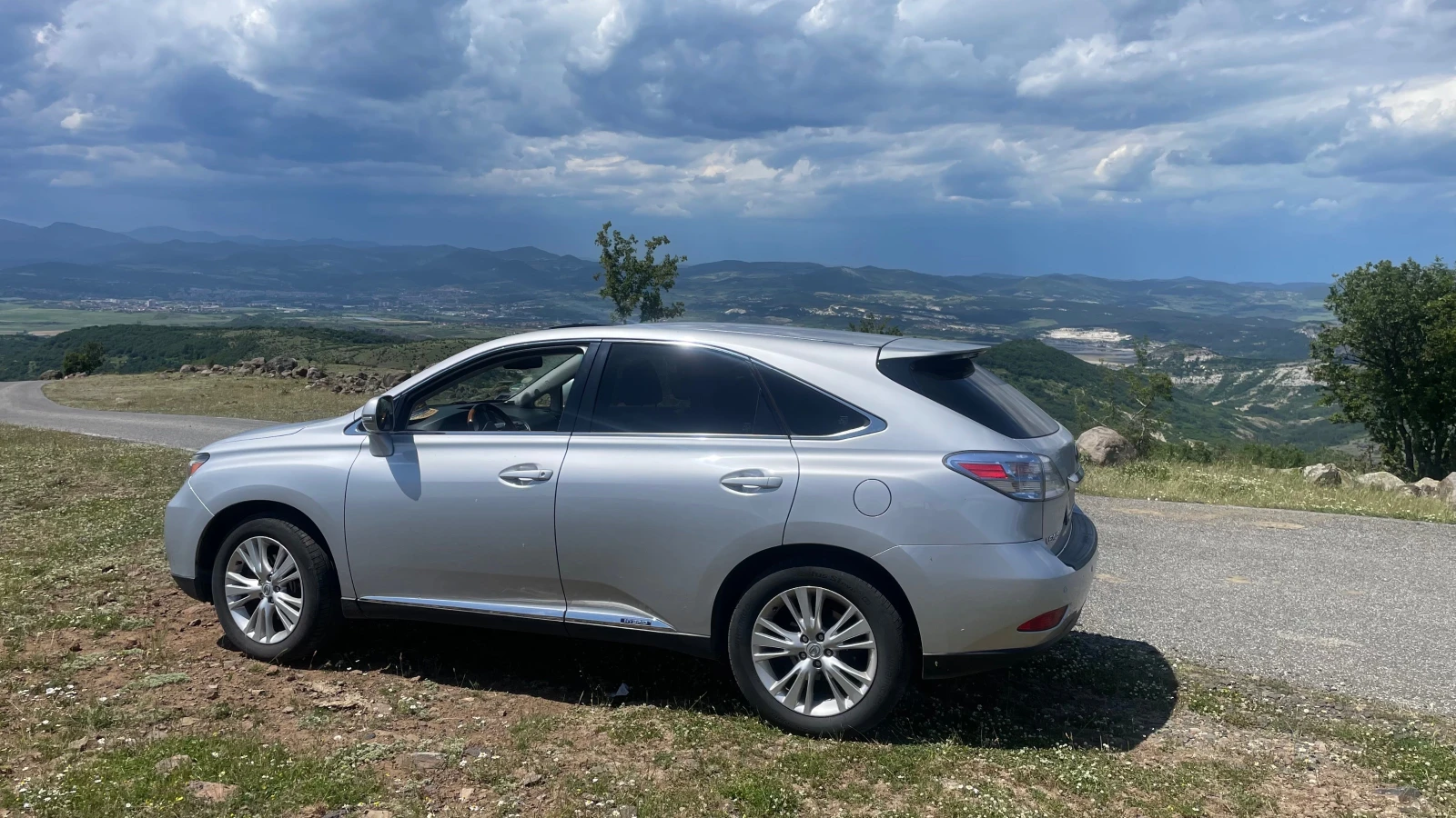 Lexus RX 450h President, снимка 13 - Автомобили и джипове - 52616896
