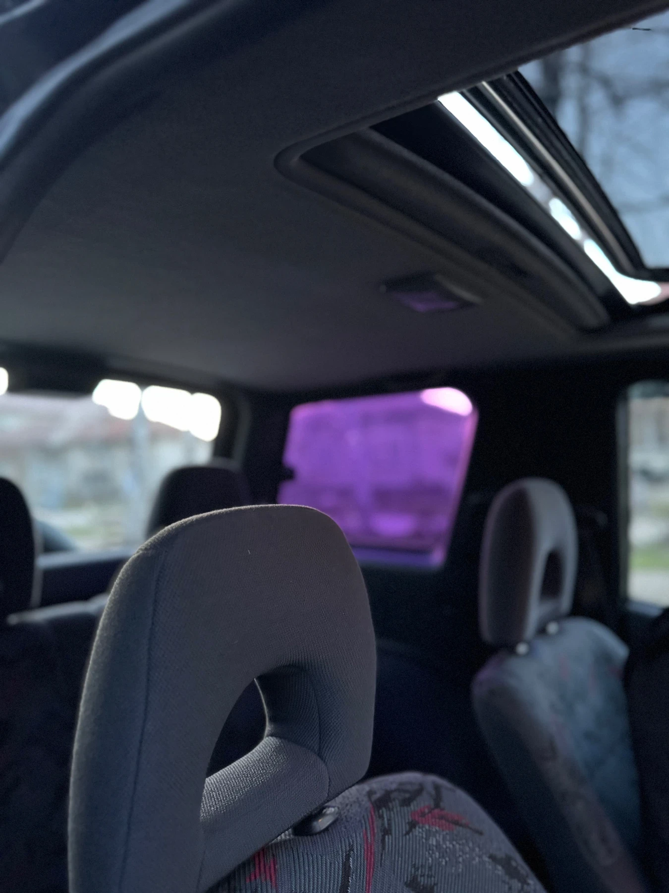 Toyota Rav4, снимка 16 - Автомобили и джипове - 54045292