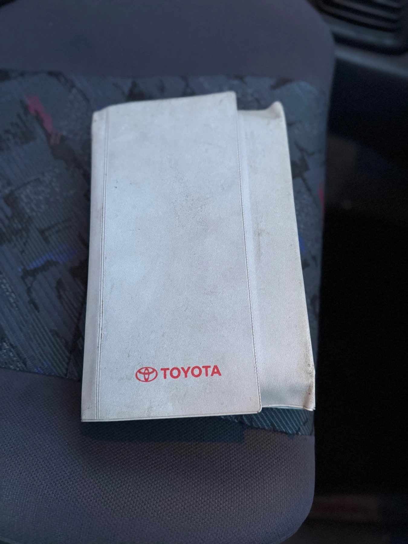 Toyota Rav4, снимка 14 - Автомобили и джипове - 54045292