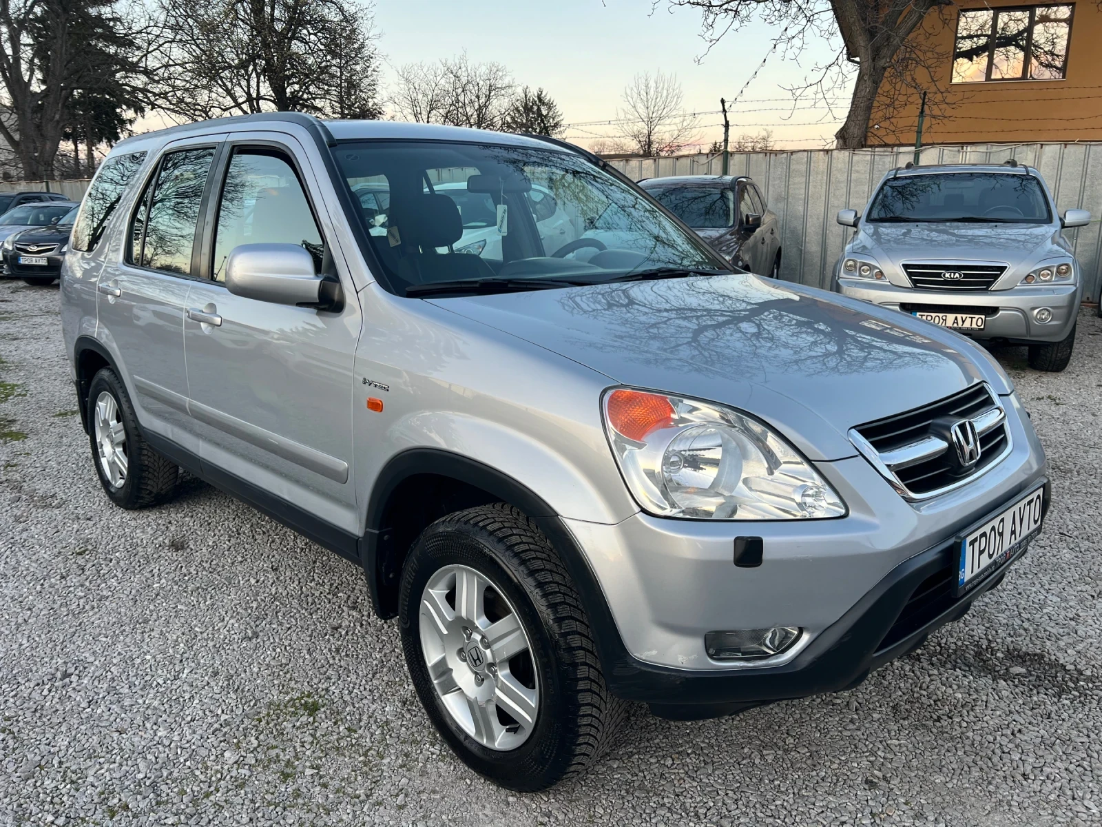 Honda Cr-v 2.0* 4x4* ШВЕЙЦАРИЯ* , снимка 3 - Автомобили и джипове - 54127322