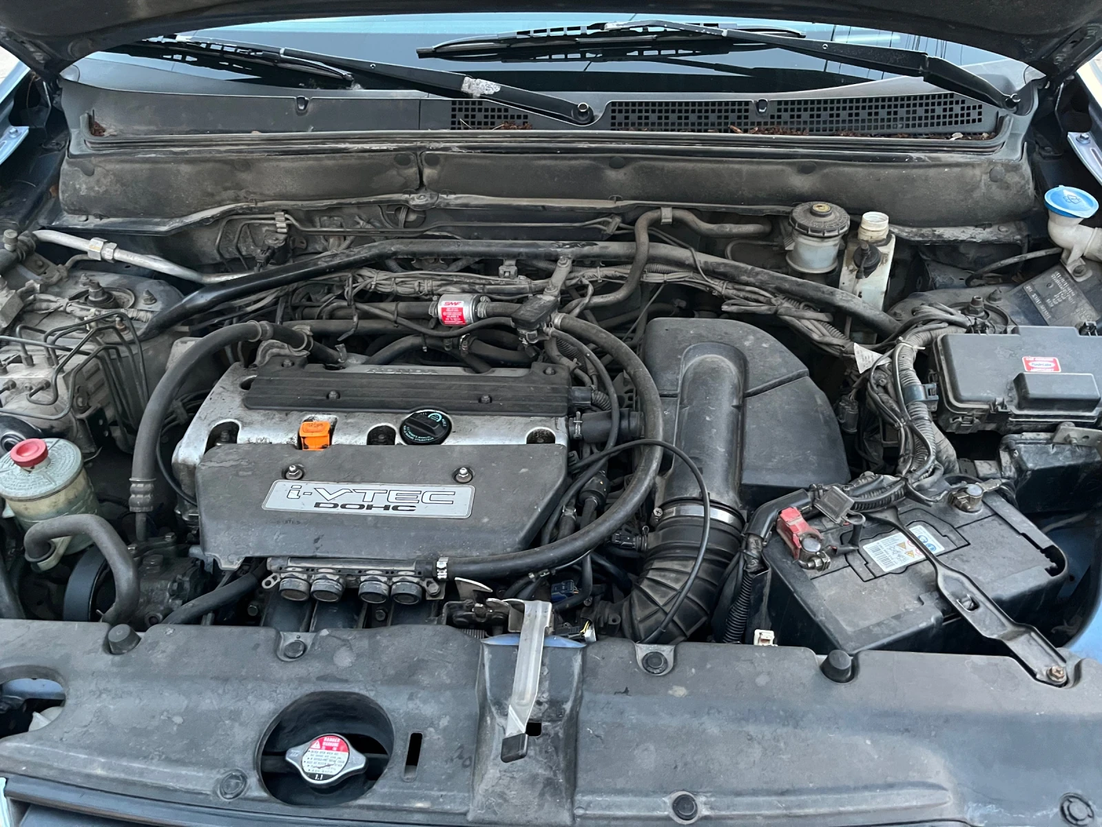 Honda Cr-v 2.0VTEC, снимка 15 - Автомобили и джипове - 54144993