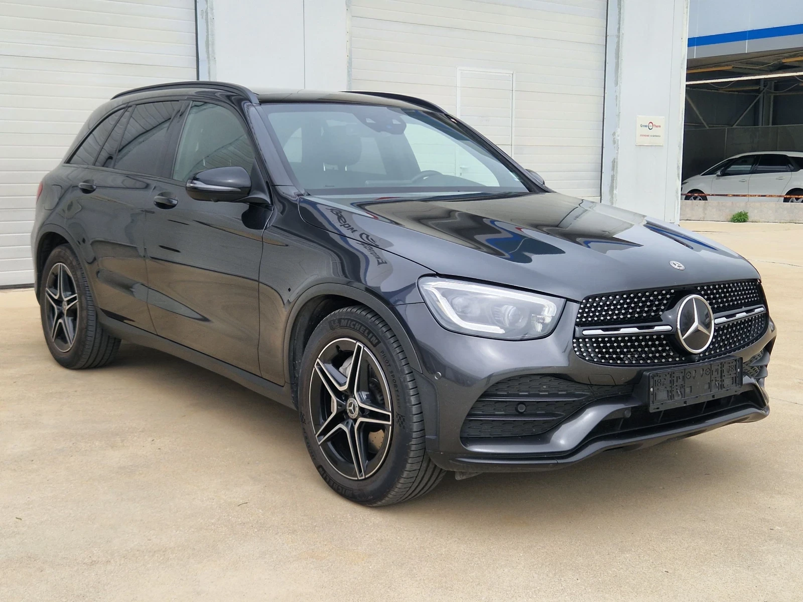 Mercedes-Benz GLC 400 d 9G-AMG FACELIFT PANORAMA DIGITAL MULTIBEAM LED  , снимка 3 - Автомобили и джипове - 54531340