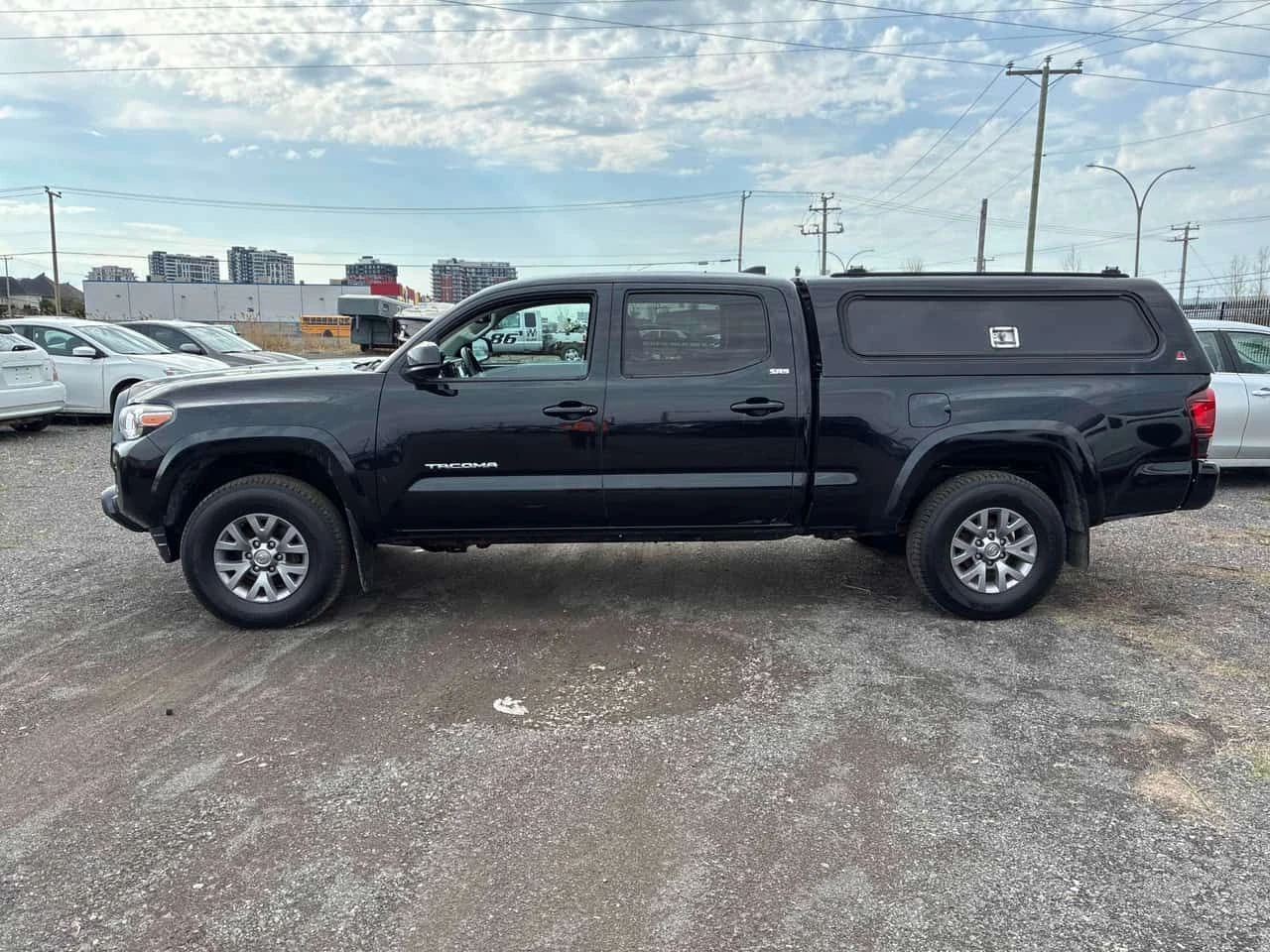 Toyota Tacoma * SR5 * 2 КЛЮЧА* ПОДГРЕВ* , снимка 2 - Автомобили и джипове - 54442434