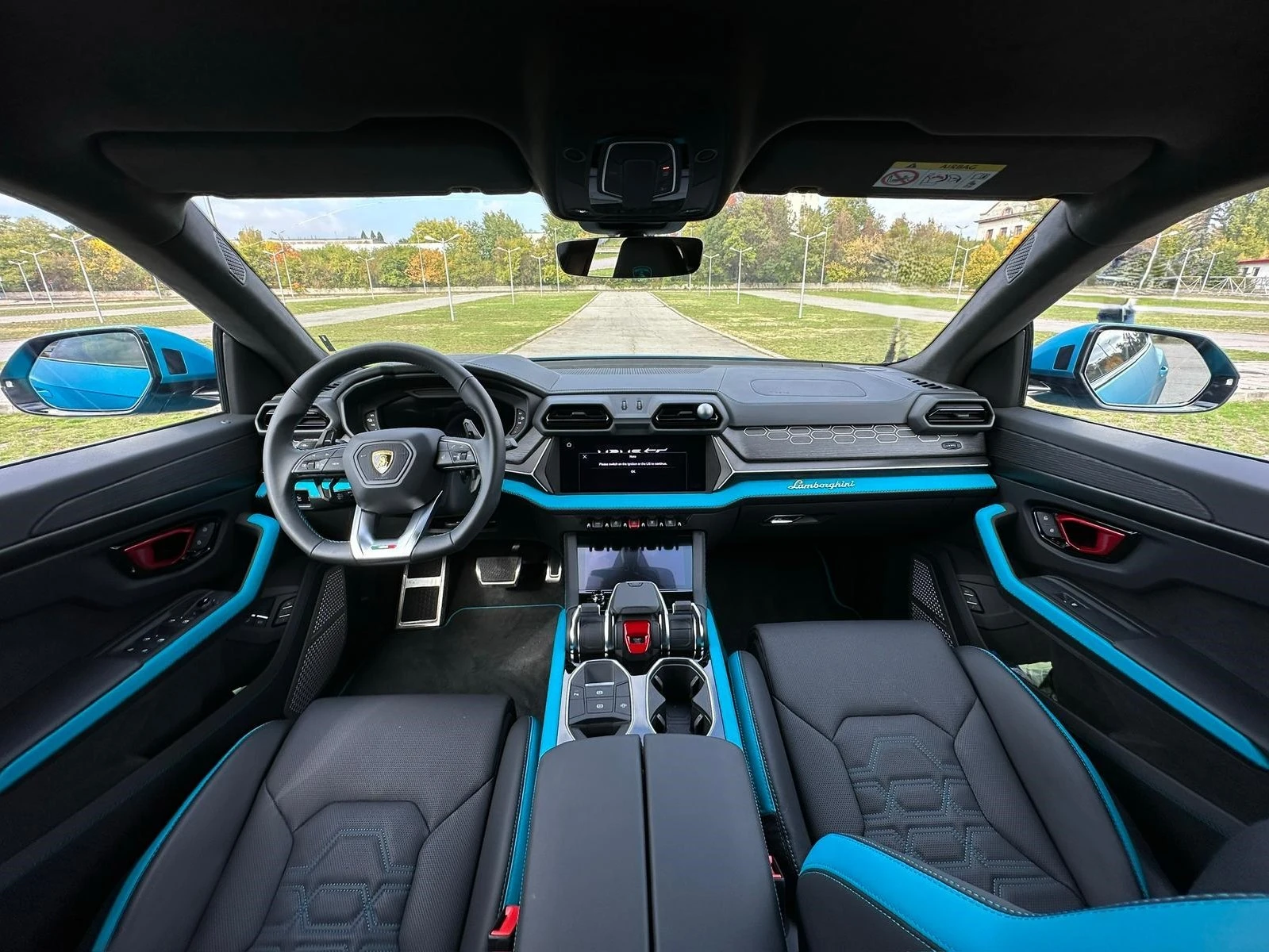 Lamborghini Urus SE , снимка 11 - Автомобили и джипове - 54667689