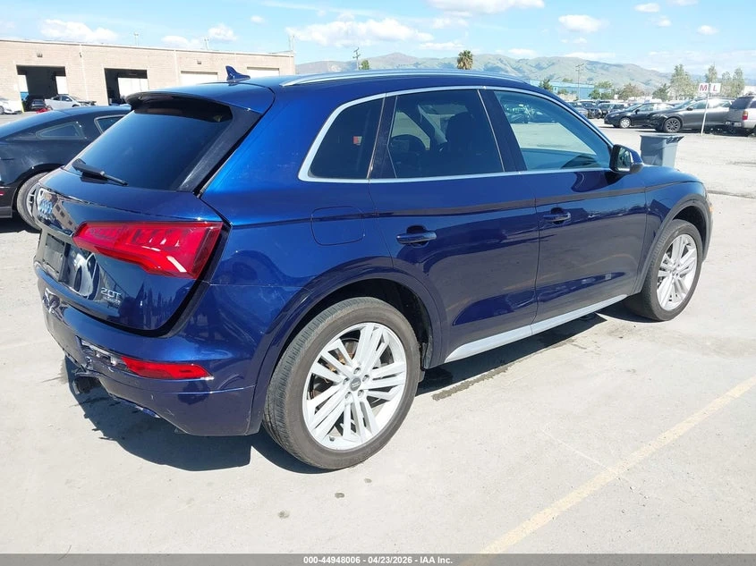 Audi Q5 2.0l 2.0T Premium/2.0T Tech Premium, снимка 4 - Автомобили и джипове - 54760498