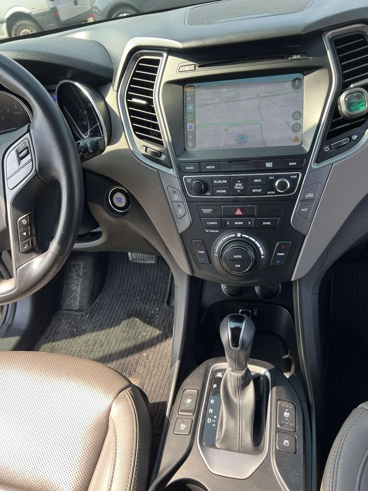 Hyundai Santa fe 2.4 Sport, снимка 4 - Автомобили и джипове - 54961029