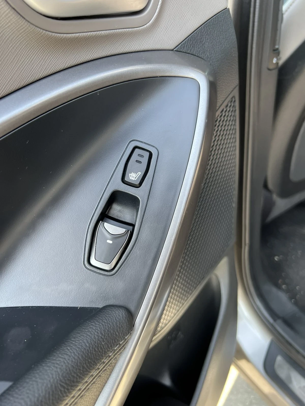 Hyundai Santa fe 2.4 Sport, снимка 8 - Автомобили и джипове - 54961029