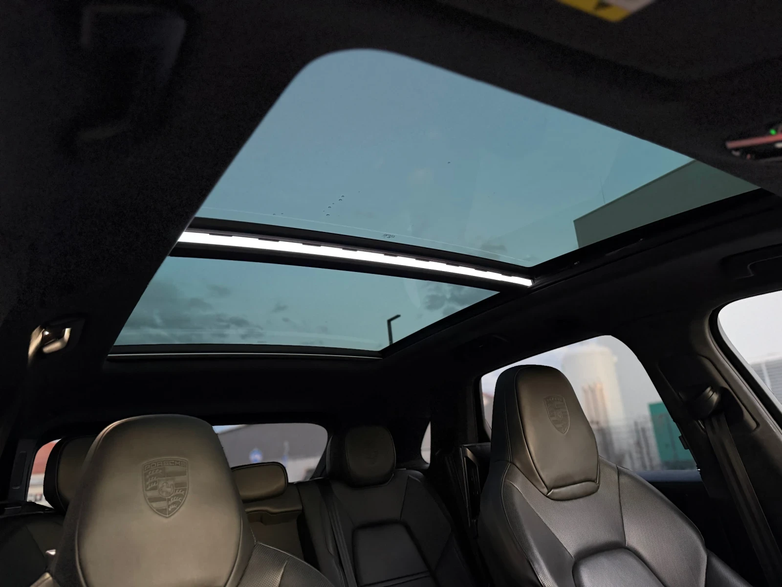Porsche Cayenne Turbo Full 3XTV 550PS Sport Chrono Pack, снимка 14 - Автомобили и джипове - 55057493