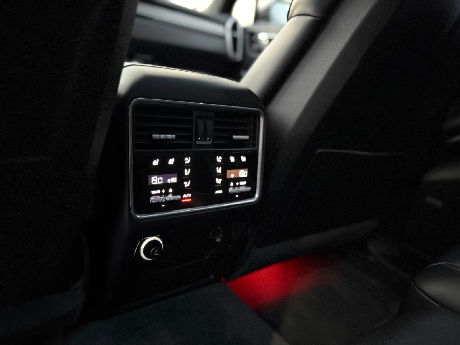 Porsche Cayenne Turbo Full 3XTV 550PS Sport Chrono Pack, снимка 9 - Автомобили и джипове - 55057493