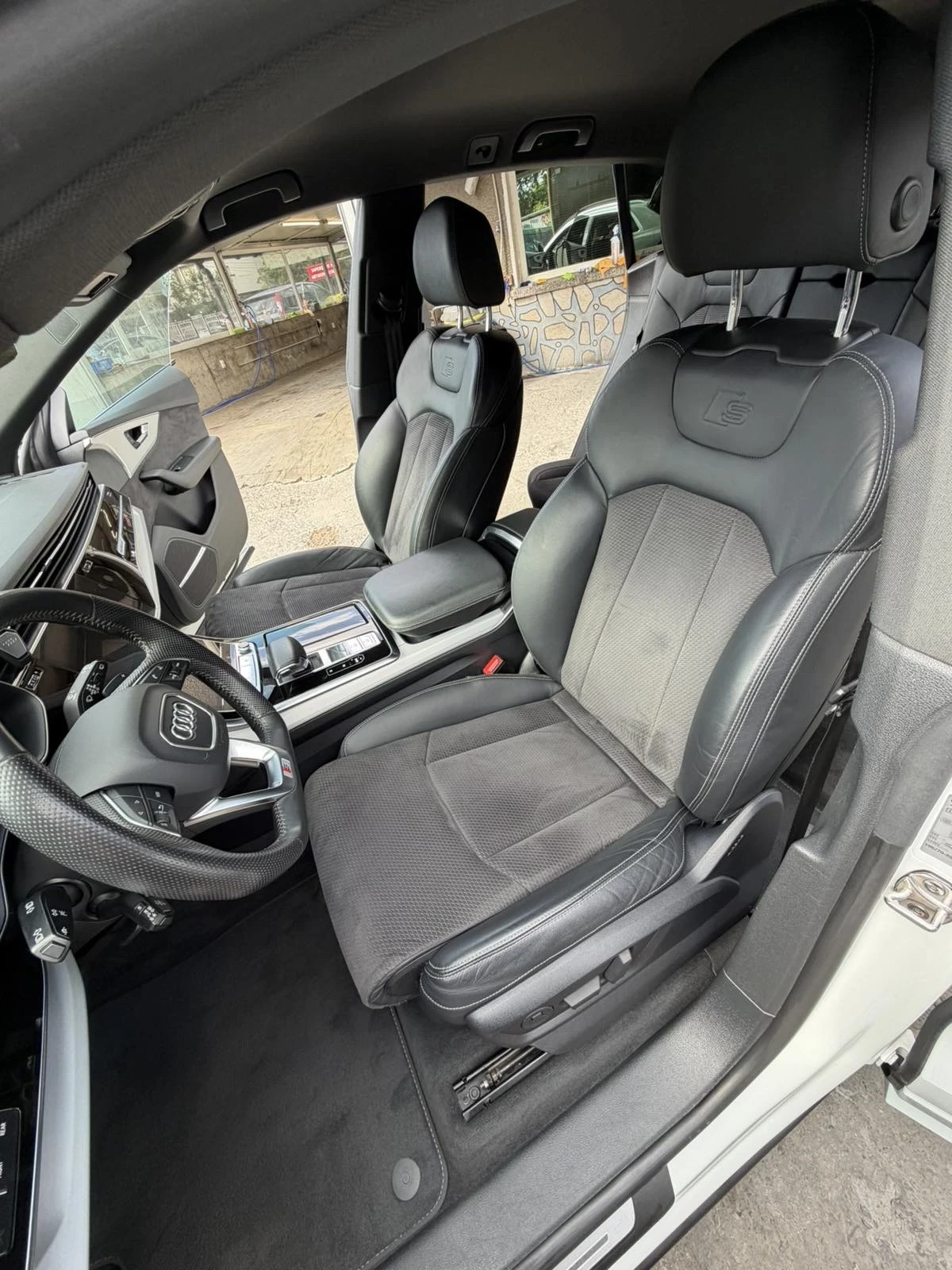 Audi Q8 Q8 50 TDI quattro, снимка 11 - Автомобили и джипове - 55859896