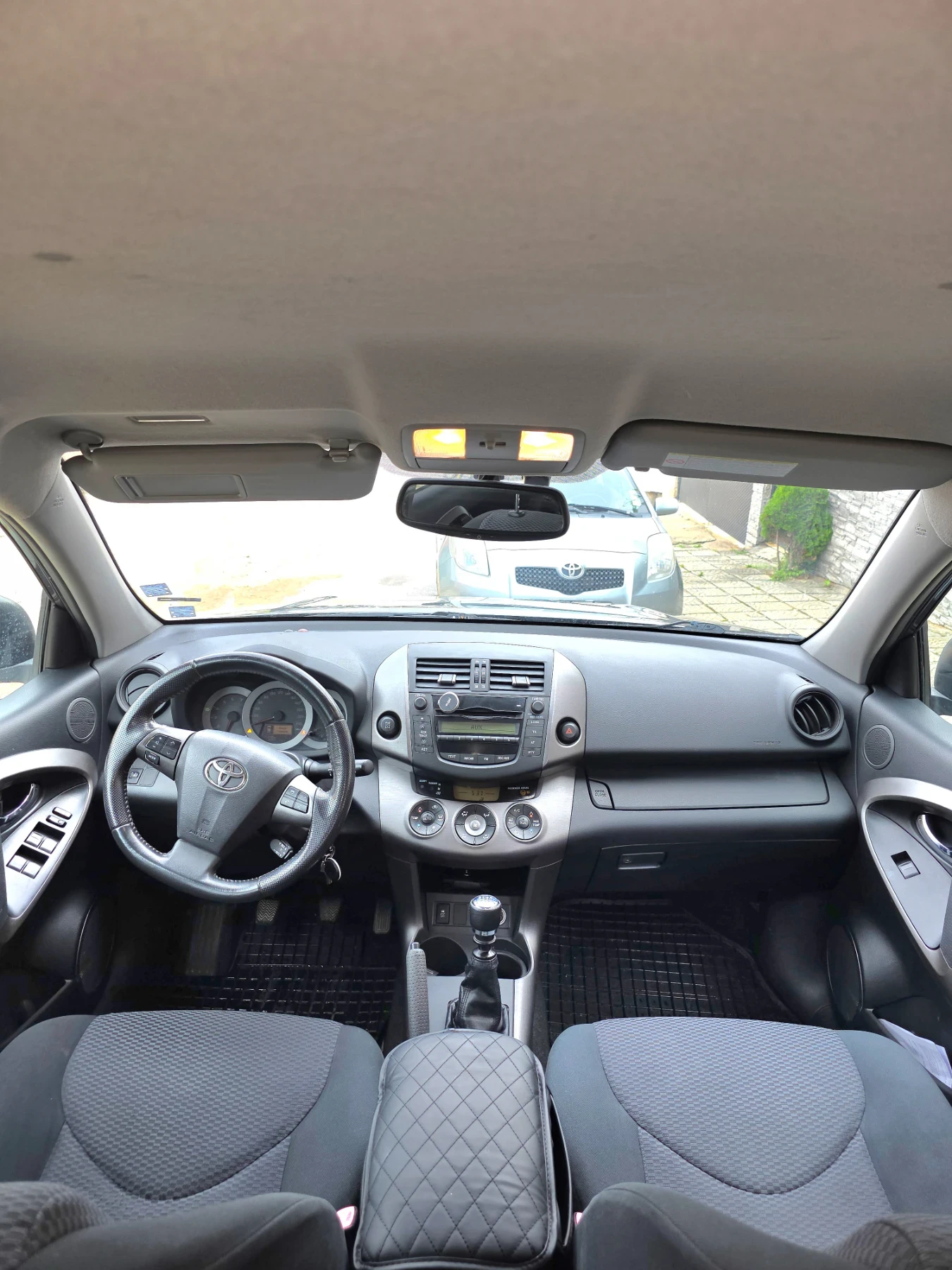 Toyota Rav4 2.2 150ps D4D, снимка 9 - Автомобили и джипове - 56509913