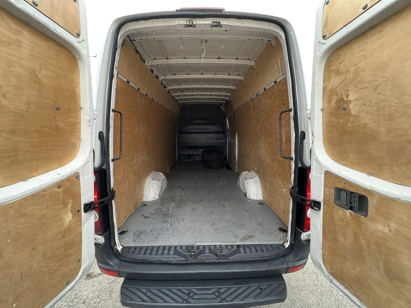 VW Crafter 2.0TDI MAXI БАЗА КЛИМАТРОНИК, снимка 14 - Бусове и автобуси - 48540976