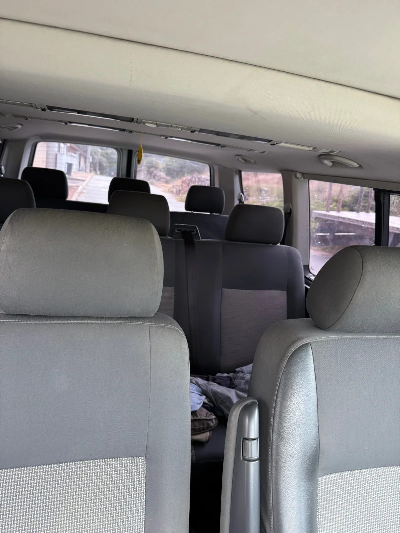 VW Caravelle, снимка 6 - Бусове и автобуси - 51702910