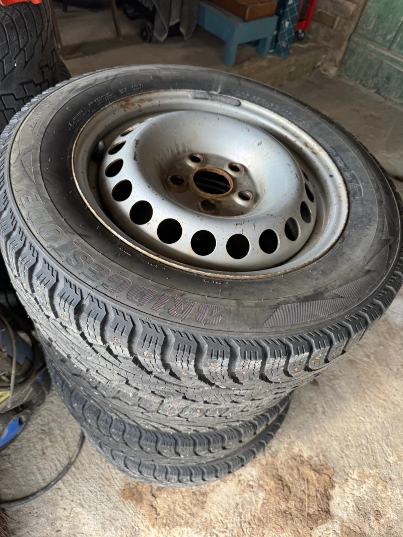 VW Caravelle, снимка 4 - Бусове и автобуси - 51702910