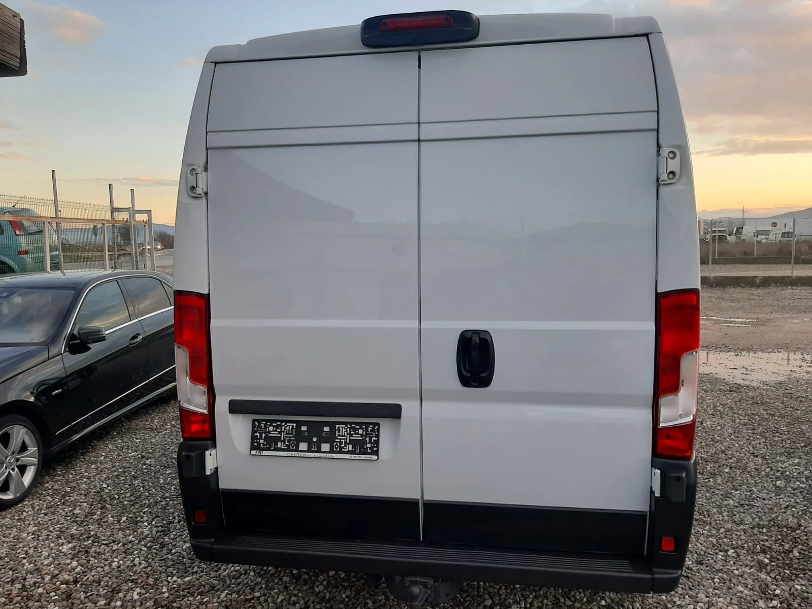 Fiat Ducato 2.3 150кс нави климатроник като нов - изображение 3