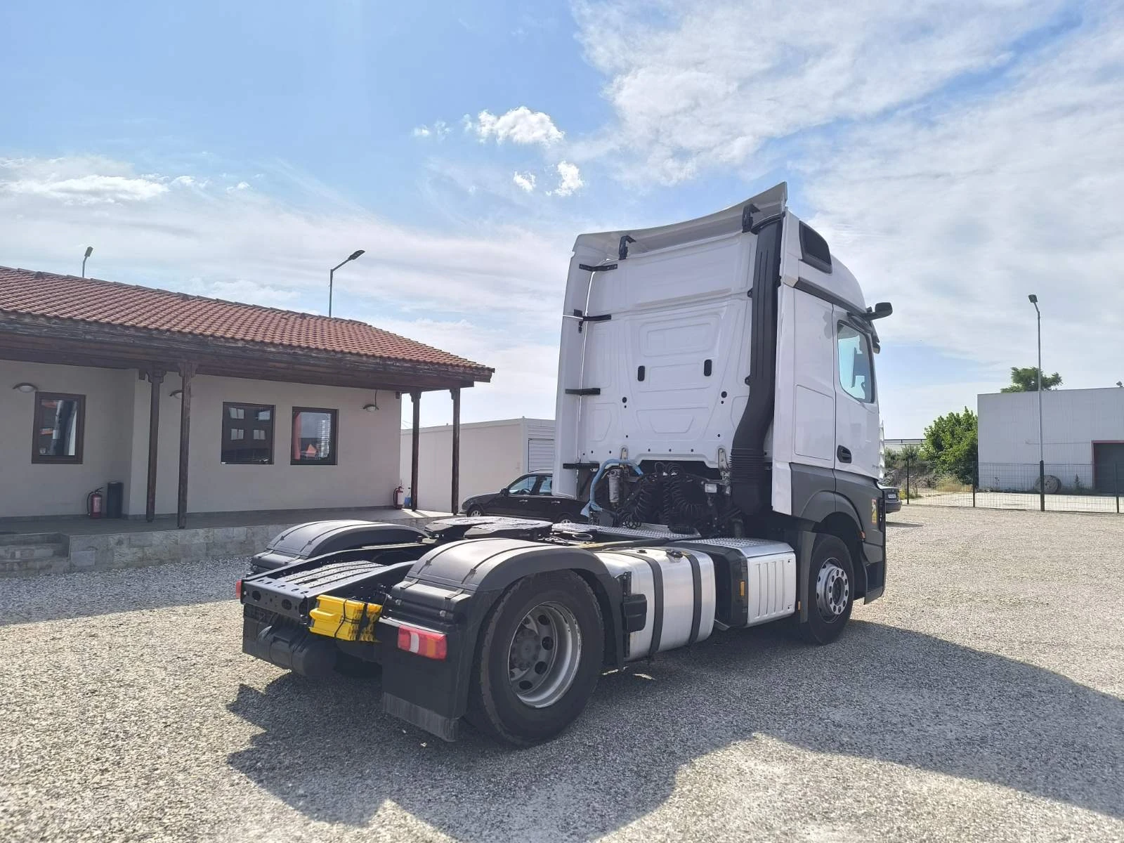 Mercedes-Benz Actros 1848 - изображение 7