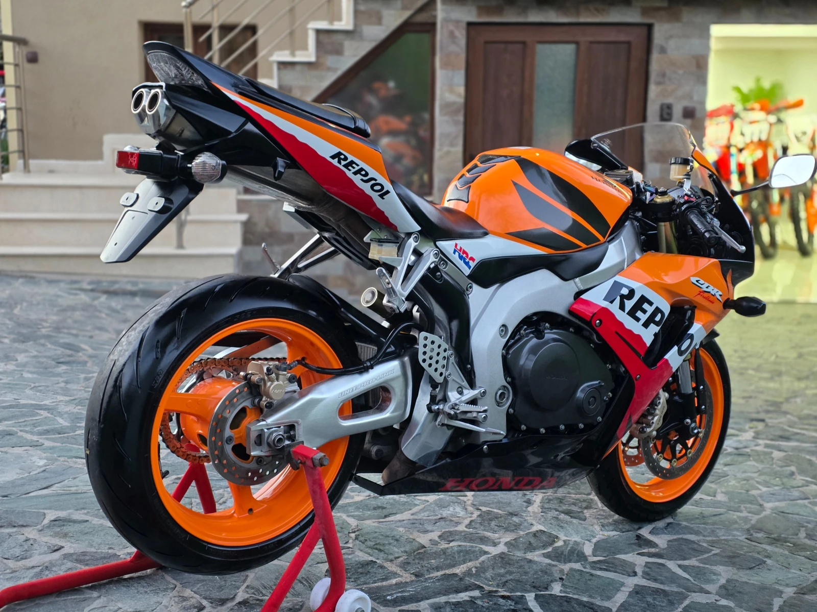 Honda Cbr 1000💥ЛИЗИНГ💥REPSOL, снимка 6 - Мотоциклети и мототехника - 54151998