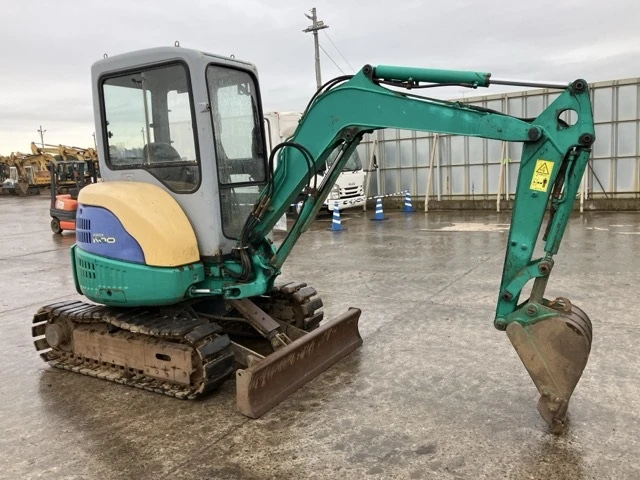 Багер Komatsu Komatsu PC27MR-1 * ОЧАКВАН 07.01.2027!!!, снимка 2 - Индустриална техника - 56103687