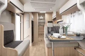 Кемпер Giottiline Siena 395 AT8 165к.с. Premiere, снимка 2