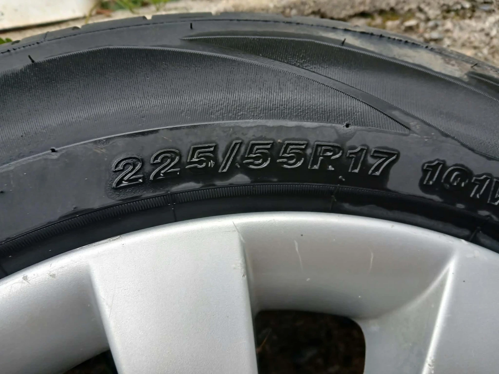 ���� � ������ 225/55R17 | Mobile.bg � ����������� 2