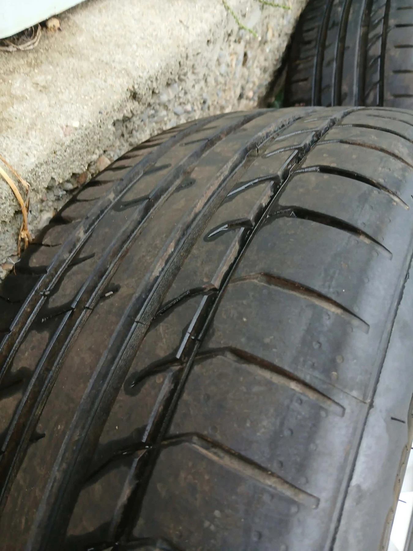 ���� � ������ 225/55R17 | Mobile.bg � ����������� 4