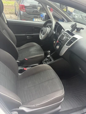 Kia Venga 1.4 газ/бензин ; Панорама, снимка 7