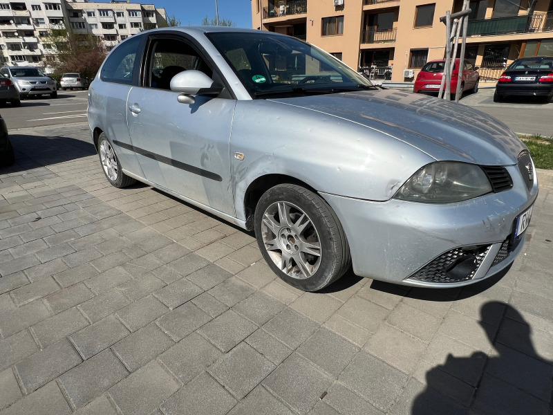 Seat Ibiza Газ/Бензин, снимка 2 - Автомобили и джипове - 46381330