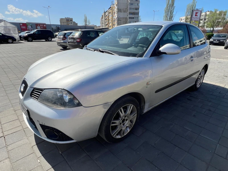 Seat Ibiza Газ/Бензин, снимка 3 - Автомобили и джипове - 47157324