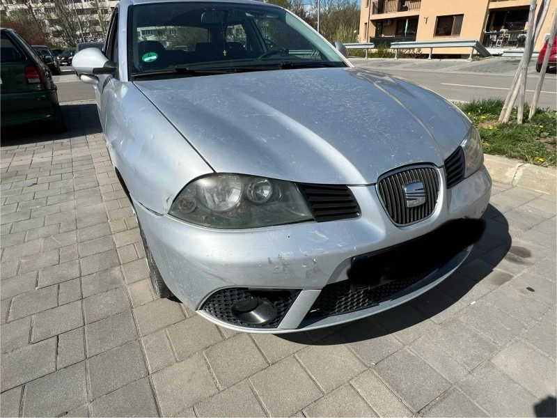 Seat Ibiza Газ/Бензин, снимка 1 - Автомобили и джипове - 47157324