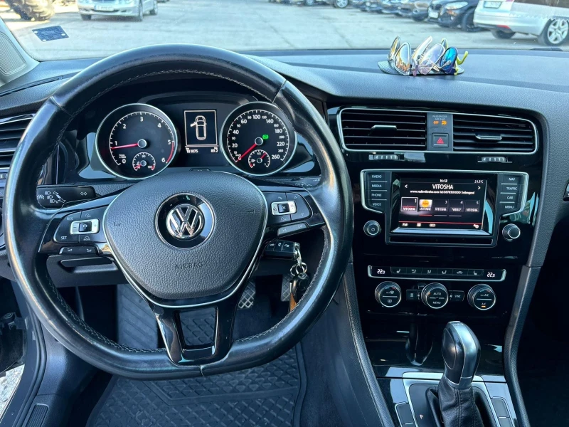 VW Golf, снимка 8 - Автомобили и джипове - 47453686