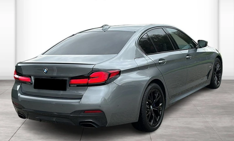 BMW 530 d xDrive = M-Sport= Гаранция, снимка 2 - Автомобили и джипове - 47580397