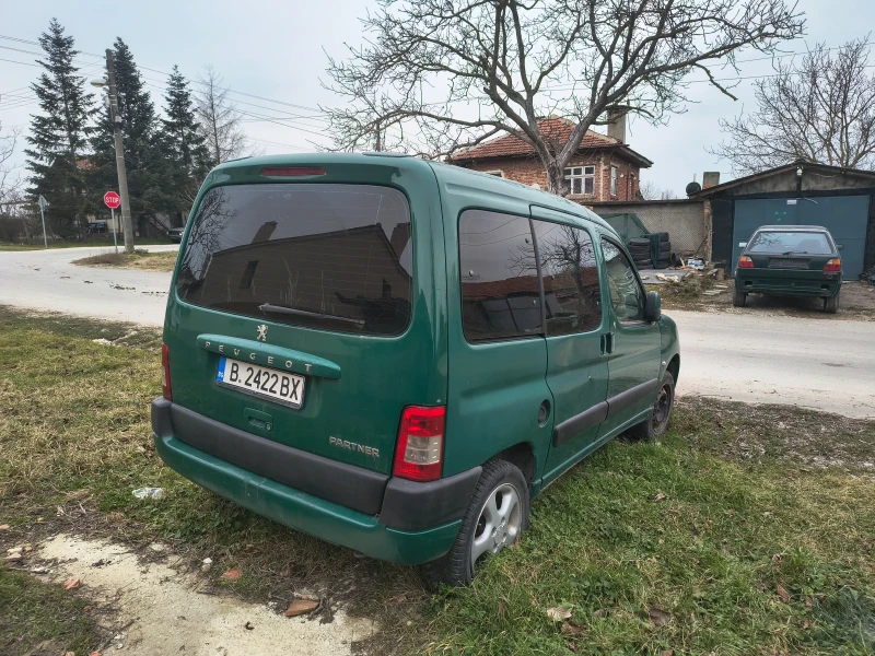 Peugeot Partner 1.6hdi 75к.с., снимка 3 - Автомобили и джипове - 49143400