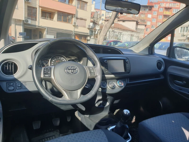 Toyota Yaris, снимка 6 - Автомобили и джипове - 49533218