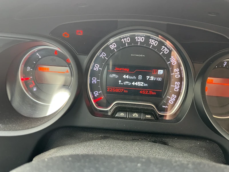 Citroen C5 2.2 exclusive x7, снимка 10 - Автомобили и джипове - 51912879