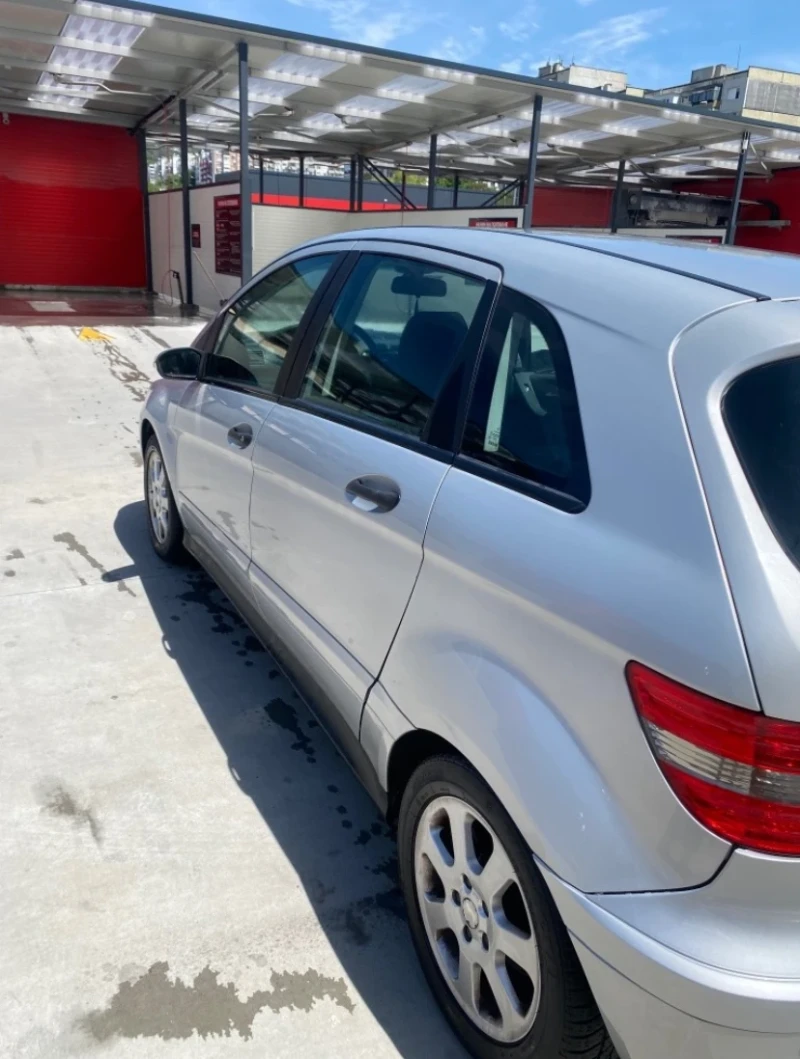 Mercedes-Benz B 200, снимка 4 - Автомобили и джипове - 52079430