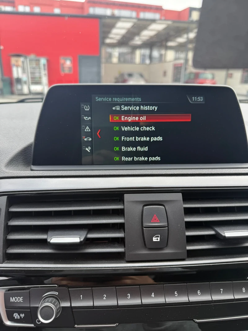 BMW 118, снимка 8 - Автомобили и джипове - 52592610