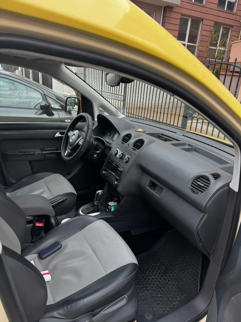 VW Caddy 2.0tdi, снимка 8 - Автомобили и джипове - 52772173