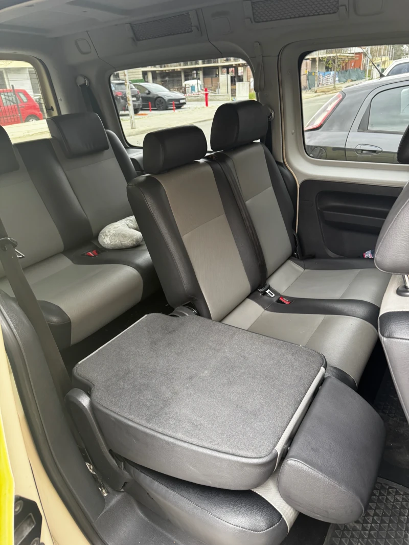 VW Caddy 2.0tdi, снимка 10 - Автомобили и джипове - 52772173