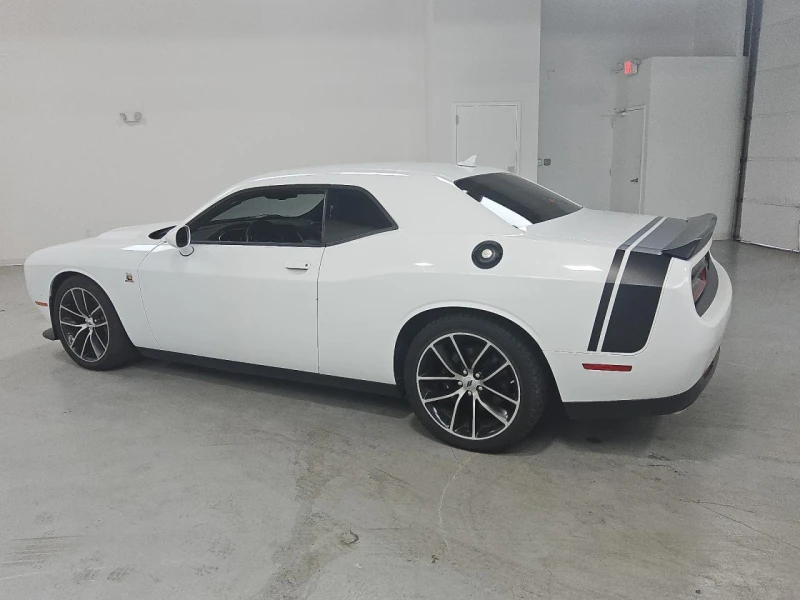 Dodge Challenger R/T 392* SCAT PACK* АЛКАНТАРА* КОЖА* , снимка 2 - Автомобили и джипове - 52816919