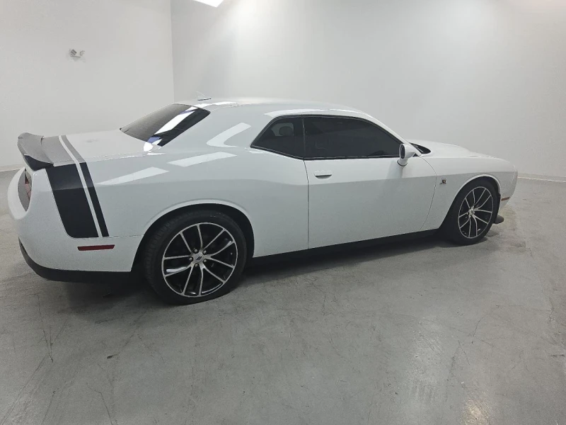 Dodge Challenger R/T 392* SCAT PACK* АЛКАНТАРА* КОЖА* , снимка 3 - Автомобили и джипове - 52816919