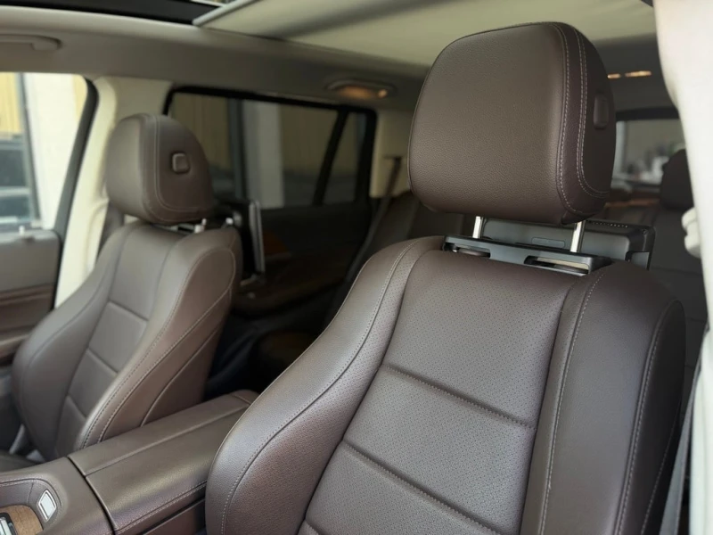 Mercedes-Benz GLS 450 * 4MATIC SUV * CARFAX * ЦЕНА ДО БГ, снимка 15 - Автомобили и джипове - 53011136